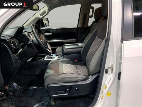 Used 2020 Toyota Tundra SR5 w/ TRD Off-Road Package AWD/4WD image 8