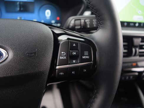 Used 2023 Ford Escape Active w/ Tech Pack #2 image 5