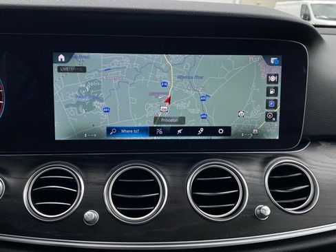 Used 2023 Mercedes-Benz E 350 4MATIC Sedan image 42