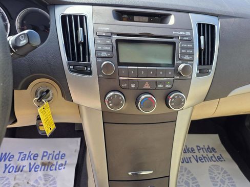 Used 2009 Hyundai Sonata GLS FWD image 24