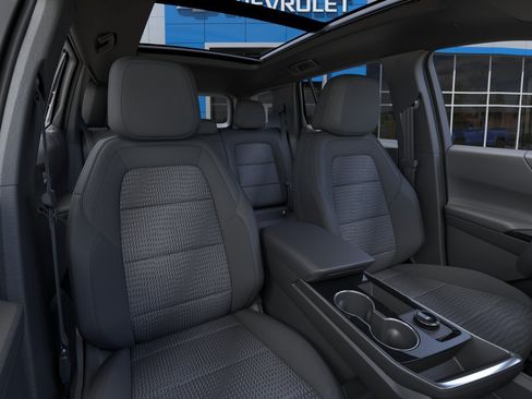 New 2027 Chevrolet Equinox LT FWD image 17