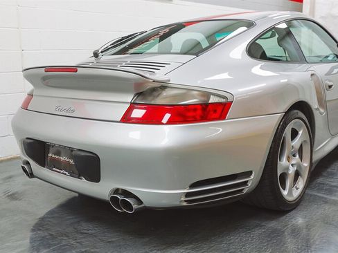 Used 2003 Porsche 911 Turbo AWD/4WD image 25