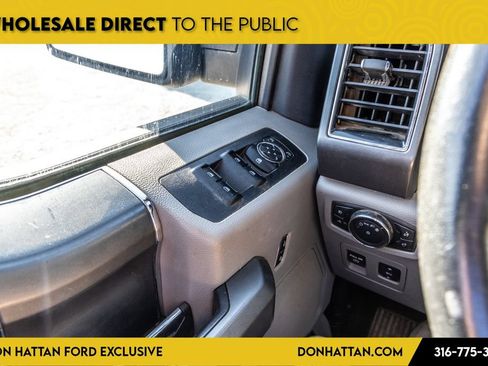 Used 2018 Ford F150 XLT w/ Equipment Group 302A Luxury AWD/4WD image 10