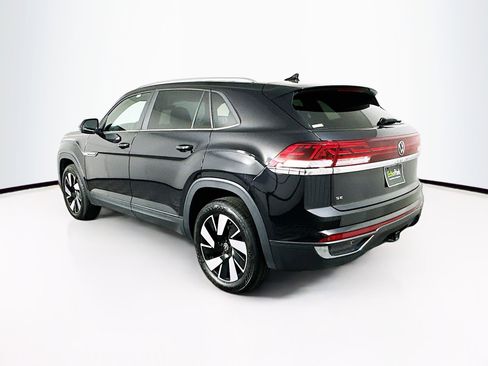 Used 2025 Volkswagen Atlas Cross Sport SE image 5