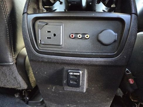 Used 2014 GMC Acadia SLT image 13