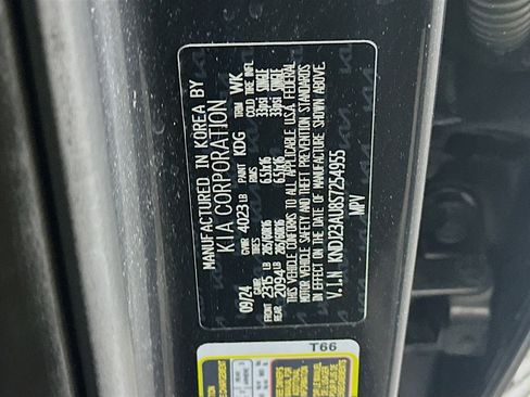 Used 2025 Kia Soul LX w/ LX Technology Package image 12