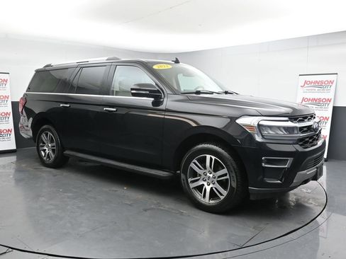 Used 2023 Ford Expedition Max Limited AWD/4WD image 2