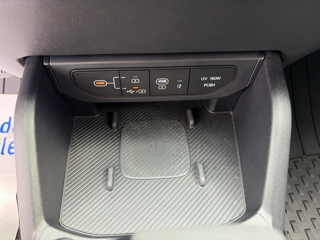 Used 2025 Kia K4 EX FWD image 17