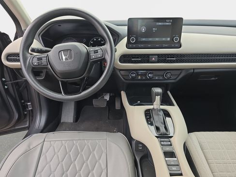 Used 2024 Honda HR-V LX image 12