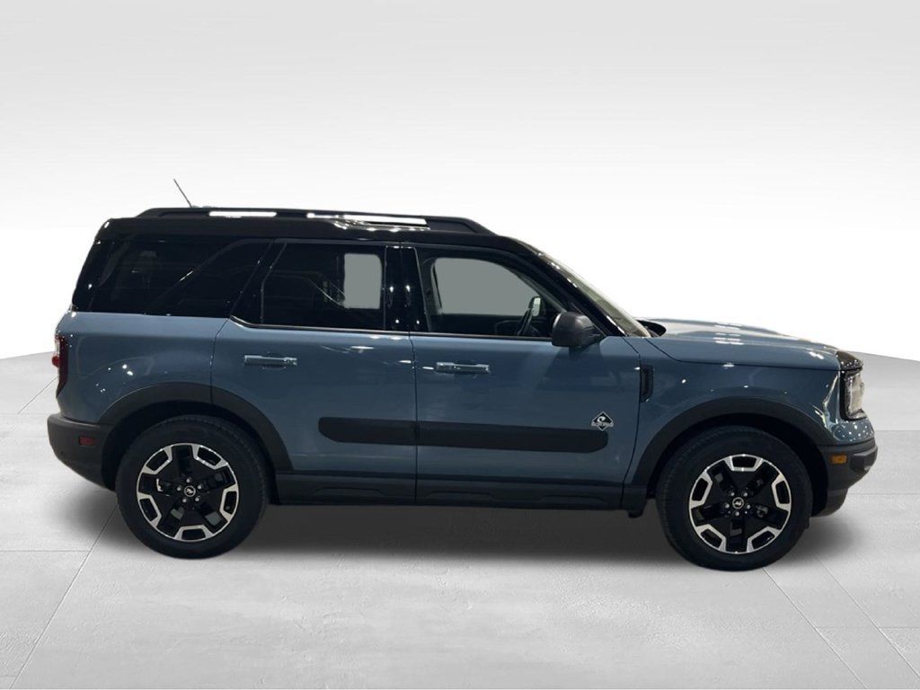 Used 2021 Ford Bronco Sport Outer Banks AWD/4WD image 6
