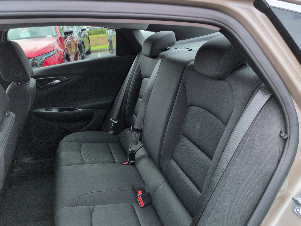 Used 2025 Chevrolet Malibu LS FWD image 13