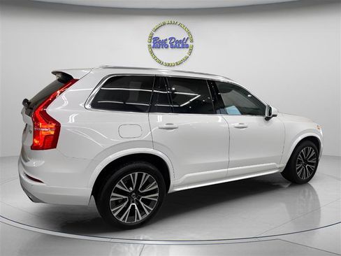 Used 2021 Volvo XC90 T5 Momentum w/ Climate Package image 7