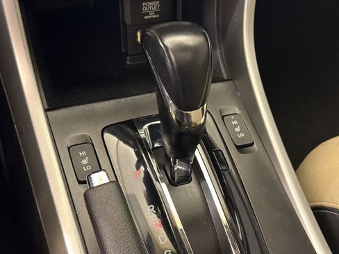 Used 2013 Honda Accord EX-L image 27