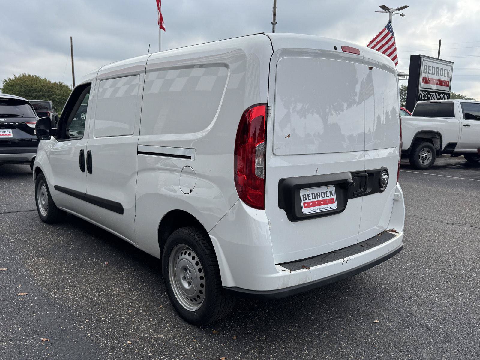 Used 2022 RAM ProMaster City Tradesman FWD image 2