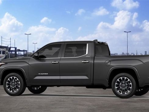 Used 2026 Toyota Tundra Limited image 5