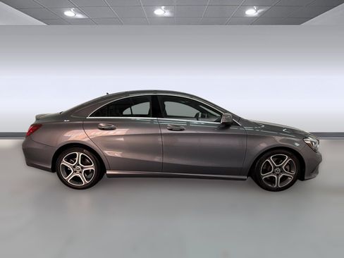 Used 2018 Mercedes-Benz CLA 250 image 7