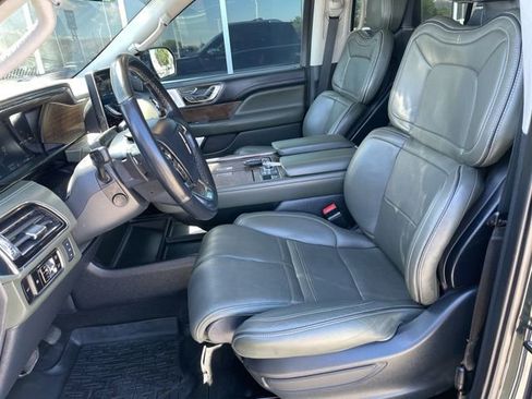 Used 2023 Lincoln Navigator Black Label AWD/4WD image 12