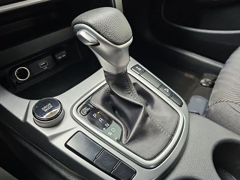 Used 2022 Kia Seltos LX AWD/4WD image 17