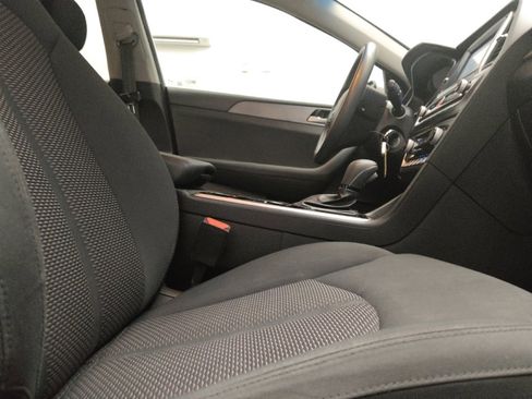 Used 2019 Hyundai Sonata SE FWD image 21