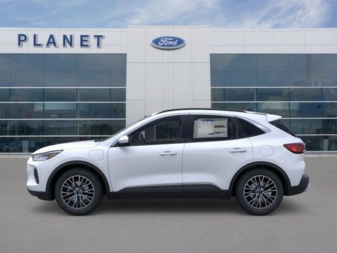 New 2026 Ford Escape SE image 3