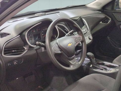 Used 2025 Chevrolet Malibu LT FWD image 10