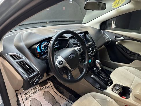 Used 2014 Ford Focus Electric Hatchback image 11