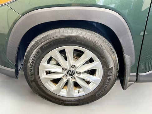 Used 2024 Toyota Corolla Cross LE FWD image 13