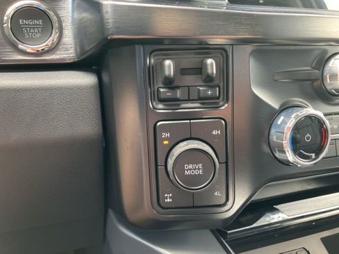 New 2025 Ford F250 Lariat w/ Lariat Ultimate Package image 30