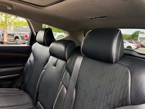 Used 2021 Genesis GV80 2.5T w/ Prestige Package 04 AWD/4WD image 21