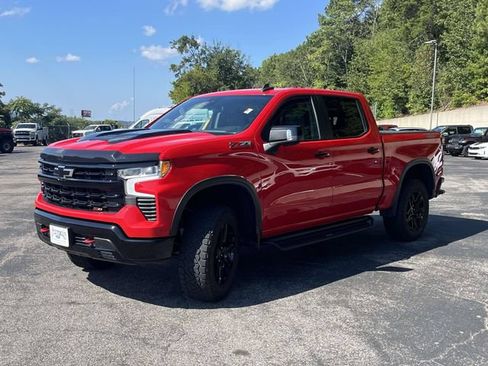 Used 2023 Chevrolet Silverado 1500 LT Trail Boss w/ Convenience Package II AWD/4WD image 8