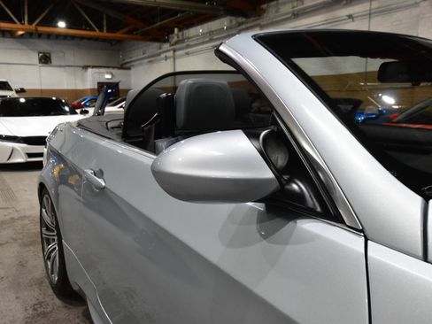 Used 2009 BMW M3 Convertible RWD image 57