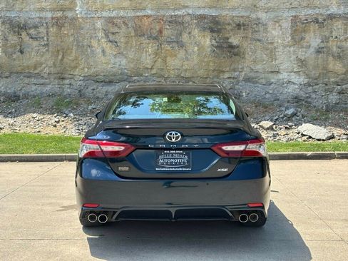 Used 2018 Toyota Camry XSE FWD image 6