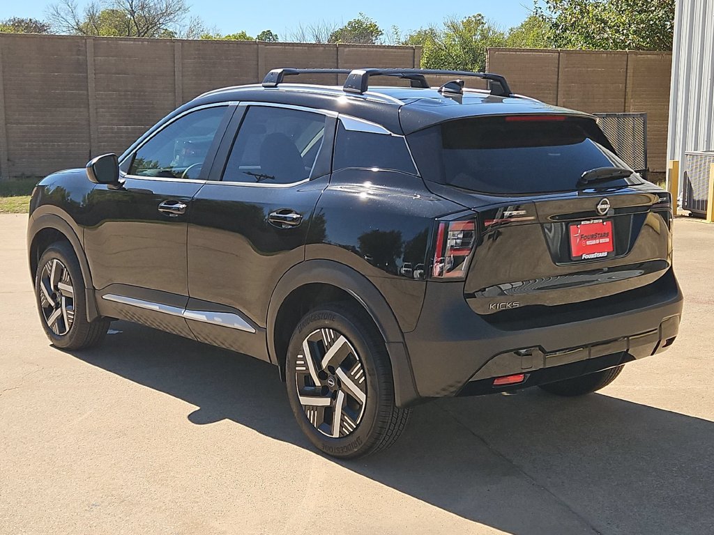 New 2027 Nissan Kicks SV FWD image 6
