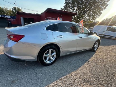 Used 2017 Chevrolet Malibu LS image 6