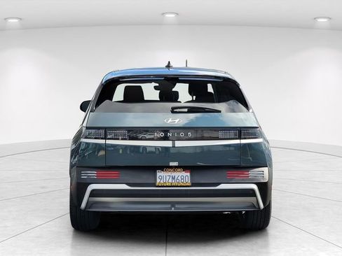 Certified 2025 Hyundai Ioniq 5 SE image 5