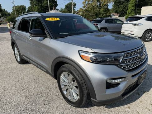 Used 2021 Ford Explorer Limited AWD/4WD image 7