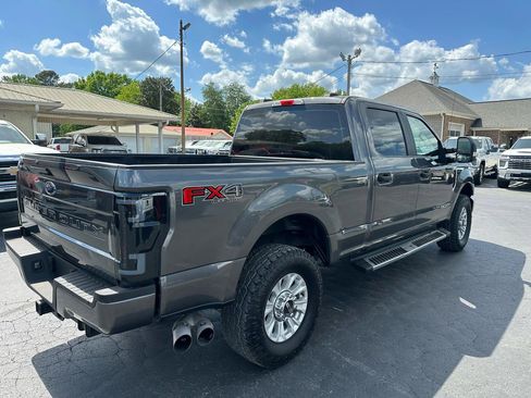 Used 2020 Ford F250 XL w/ STX Appearance Package image 5