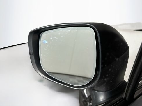 Used 2020 Subaru Crosstrek 2.0i Premium w/ Popular Package #3 image 16