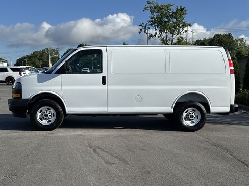 New 2025 GMC Savana 2500 w/ Driver Convenience Package image 7