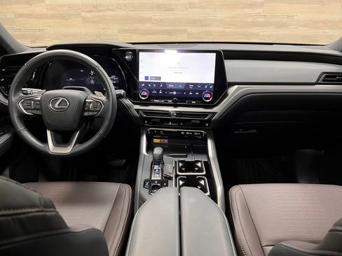 Used 2024 Lexus TX 350 FWD w/ Captains Chair Package image 2