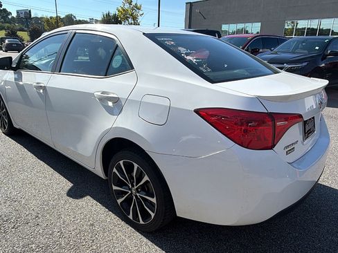 Used 2017 Toyota Corolla SE FWD image 10