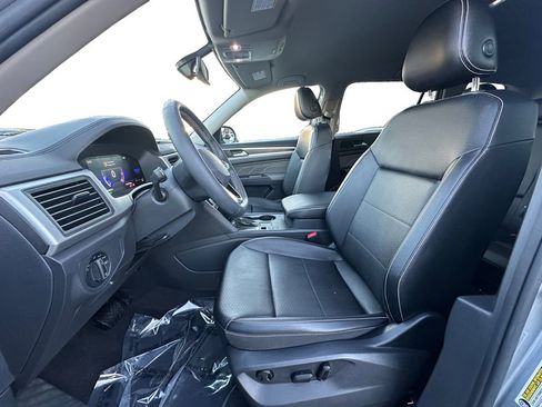 Used 2022 Volkswagen Atlas SE image 9