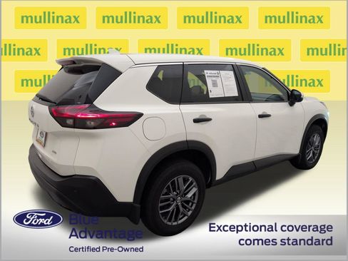 Used 2021 Nissan Rogue S AWD/4WD image 3
