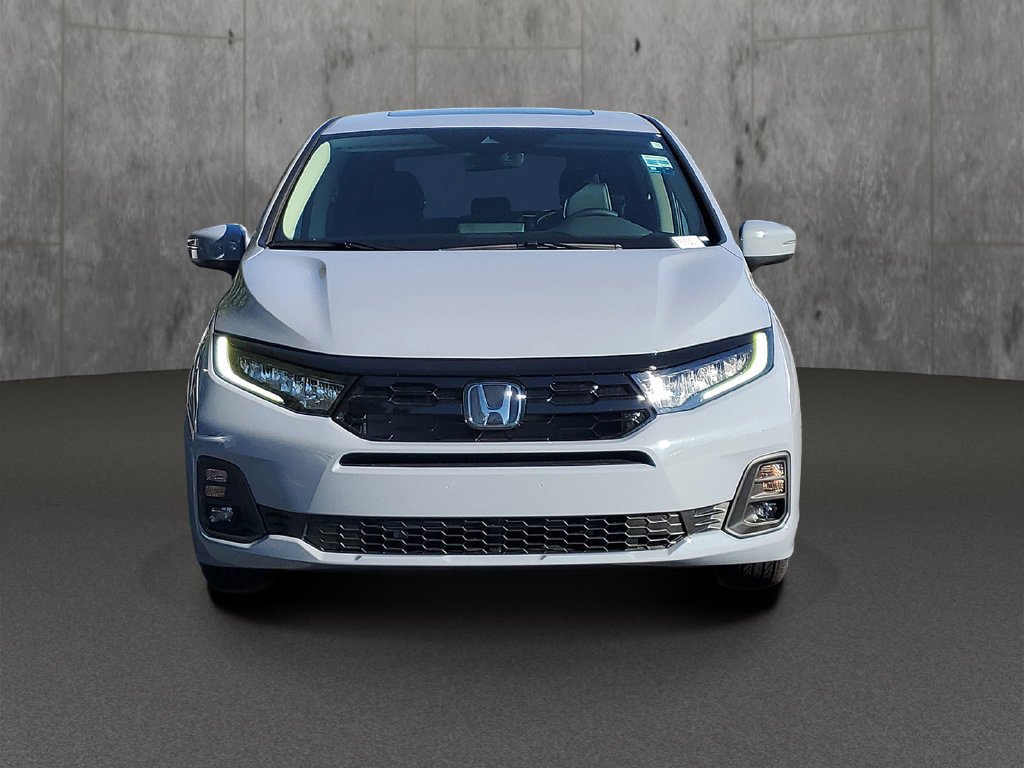 New 2027 Honda Odyssey Touring image 2