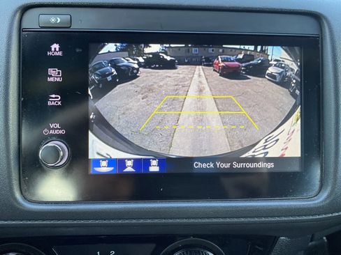 Used 2019 Honda HR-V Sport image 16