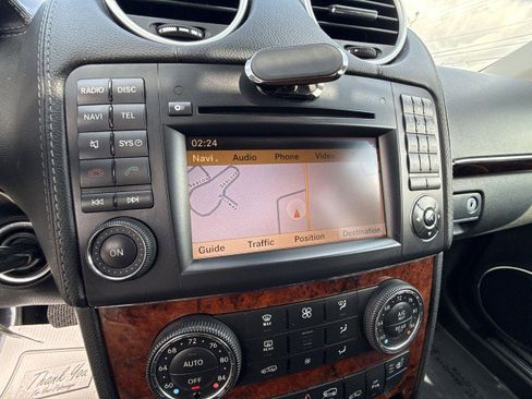 Used 2011 Mercedes-Benz GL 450 4MATIC image 20