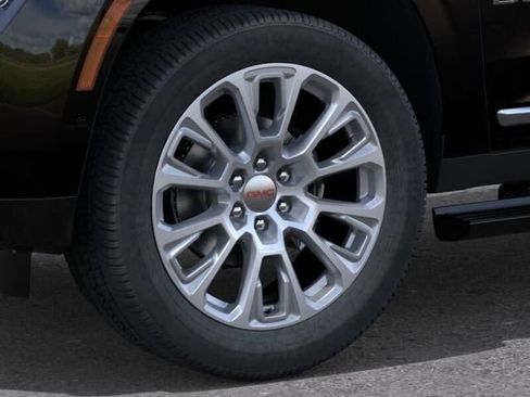 New 2026 GMC Yukon Denali w/ Denali Reserve Package AWD/4WD image 9