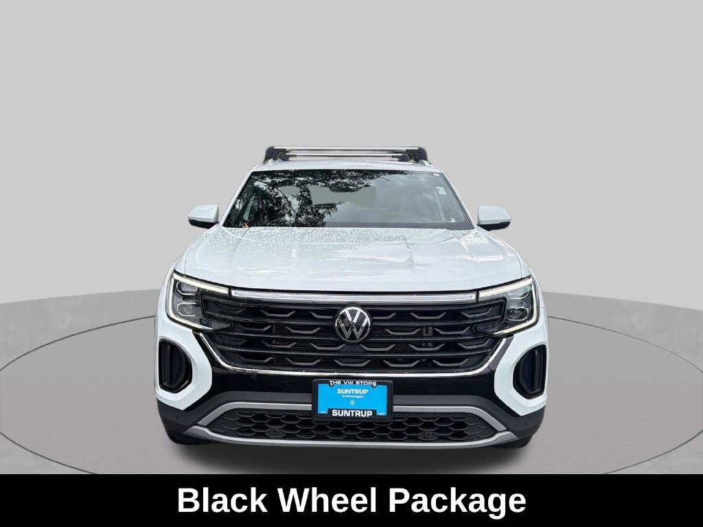 Used 2024 Volkswagen Atlas Cross Sport SE AWD/4WD image 9