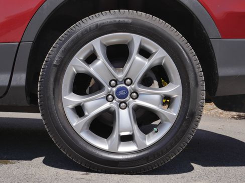 Used 2014 Ford Escape Titanium AWD/4WD image 16