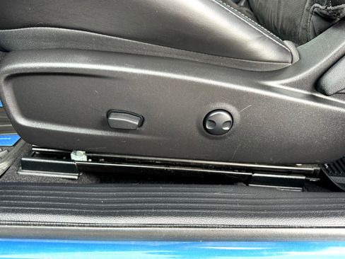 Used 2023 Dodge Challenger R/T w/ Plus Package image 20